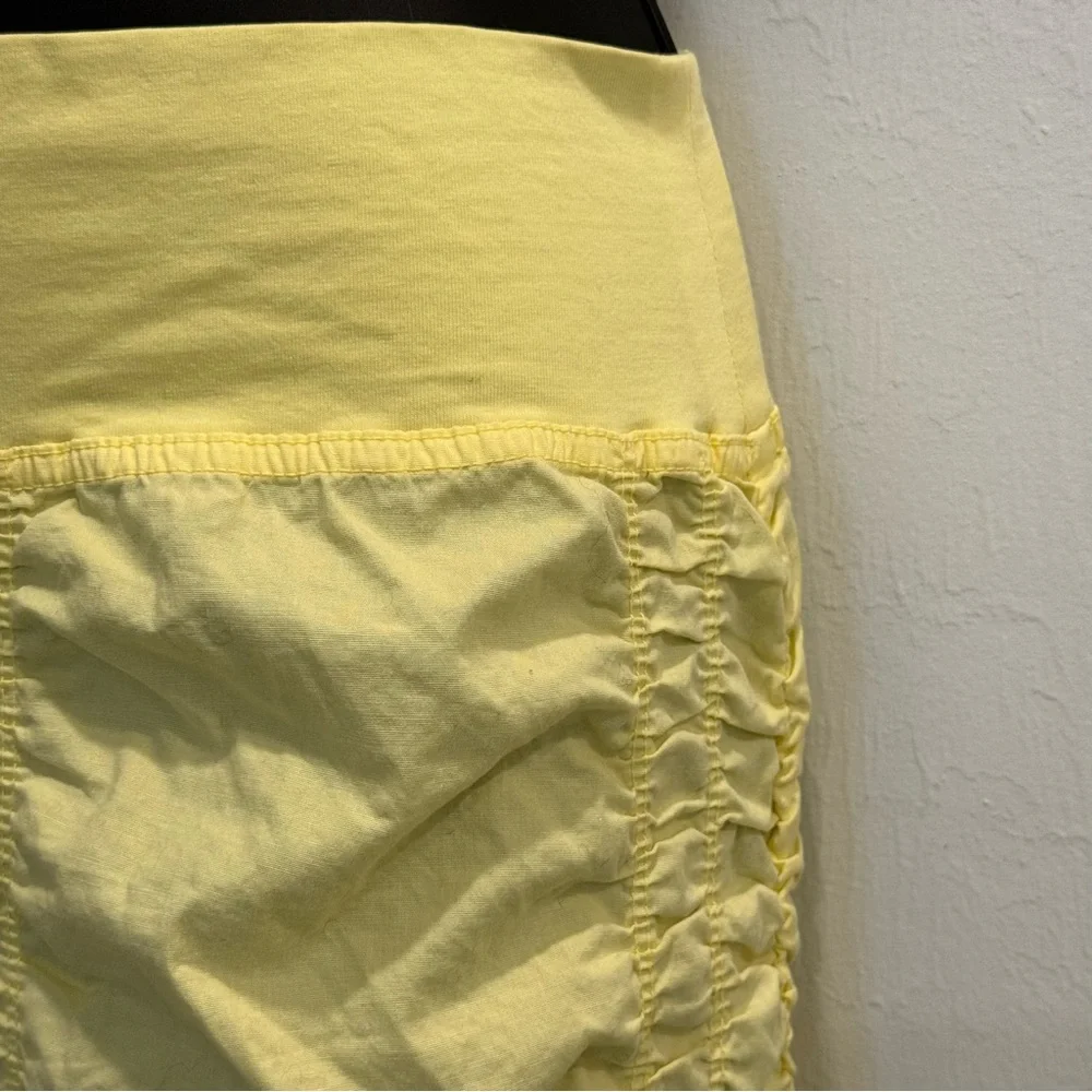 Wearables Above Knee Stretchy Ruched Pencil Skirt - Small XS - Picture 5 of 8